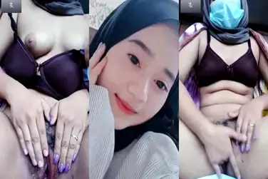 Emi Jilbab Viral Pamer Aksi Ranjang Part Dua